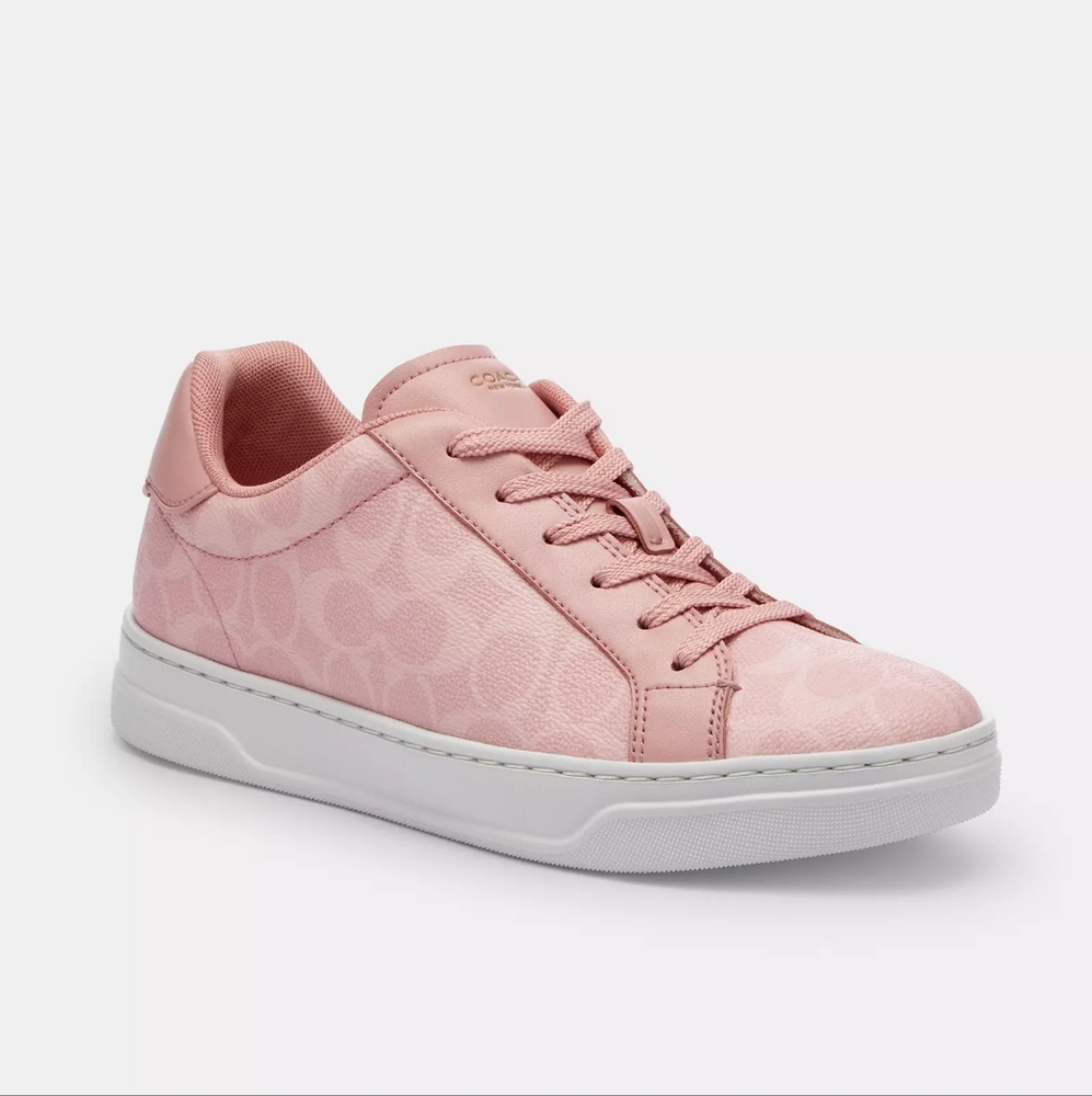 New!!! Coach Women's High Line Signature CC In Pink Sneakers - Picture 2 of 7